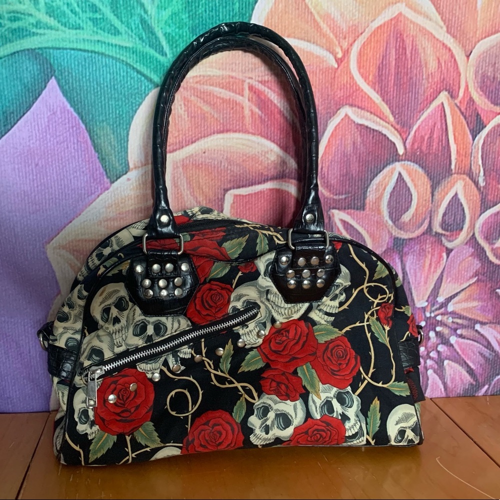 Voodoo vixen skull stud purse